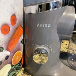  Slow Masticating Juicer, Aeitto Cold Press Jucier Machine