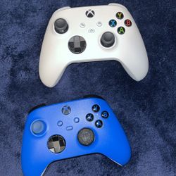 Xbox controllers 