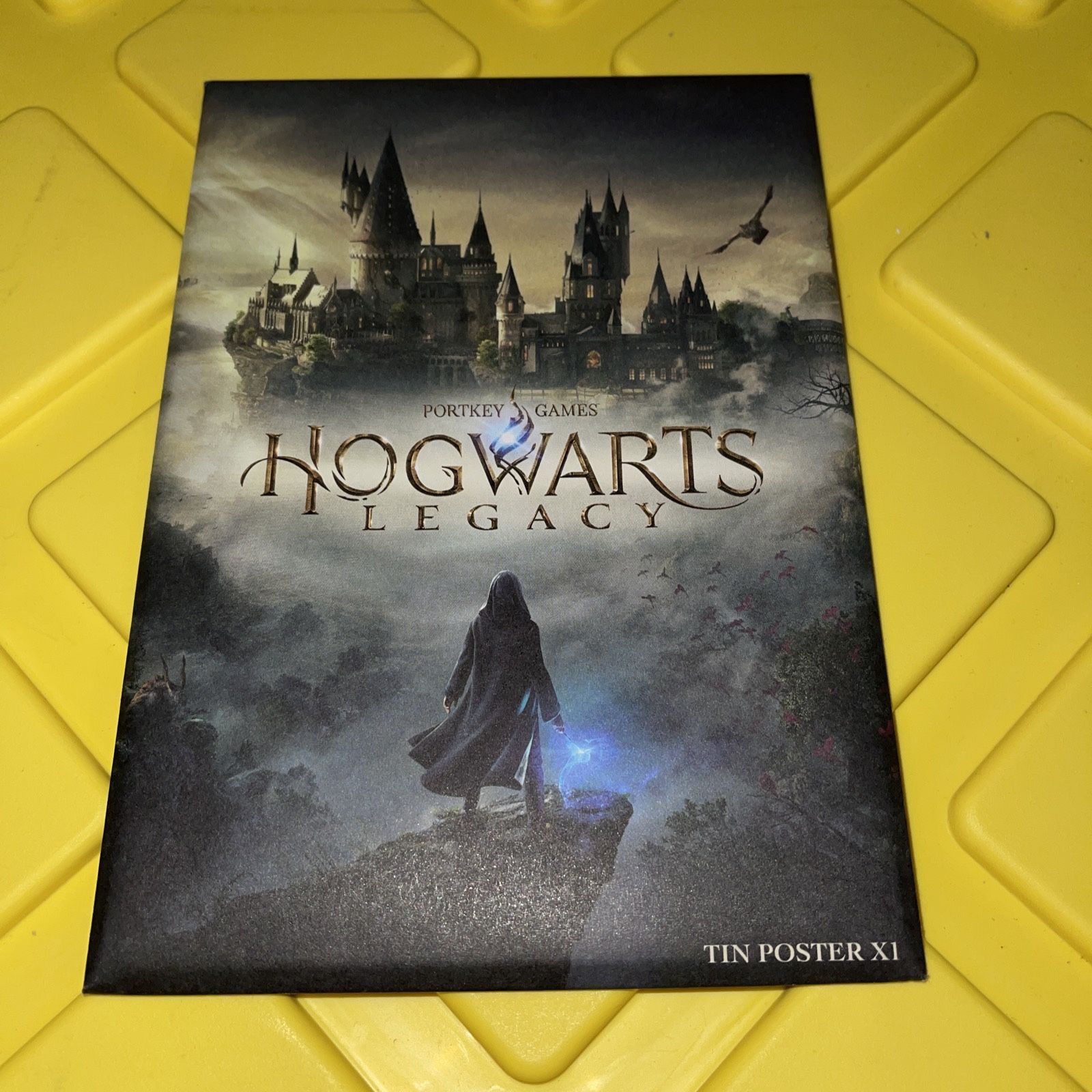 Hogwarts Legacy Tin Poster GameStop Exclusive Preorder Bonus BRAND NEW