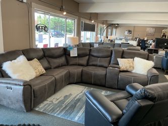 Sectional Power Recliner w/ console & USB/USB C Charging ports