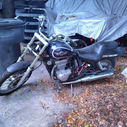 Kawasaki Vulcan 500 Classic Ltd