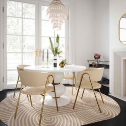 Dining table , Four Chairs 