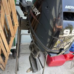 9.9 Mercruiser HP Motor 
