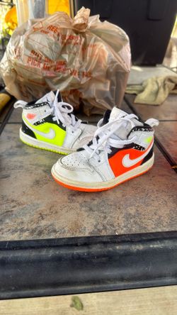 Jordan’s Size 8c