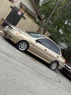 KIA RIO 2500