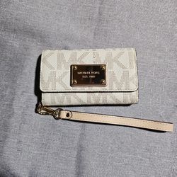 Michael Kors Wallet IPhone  