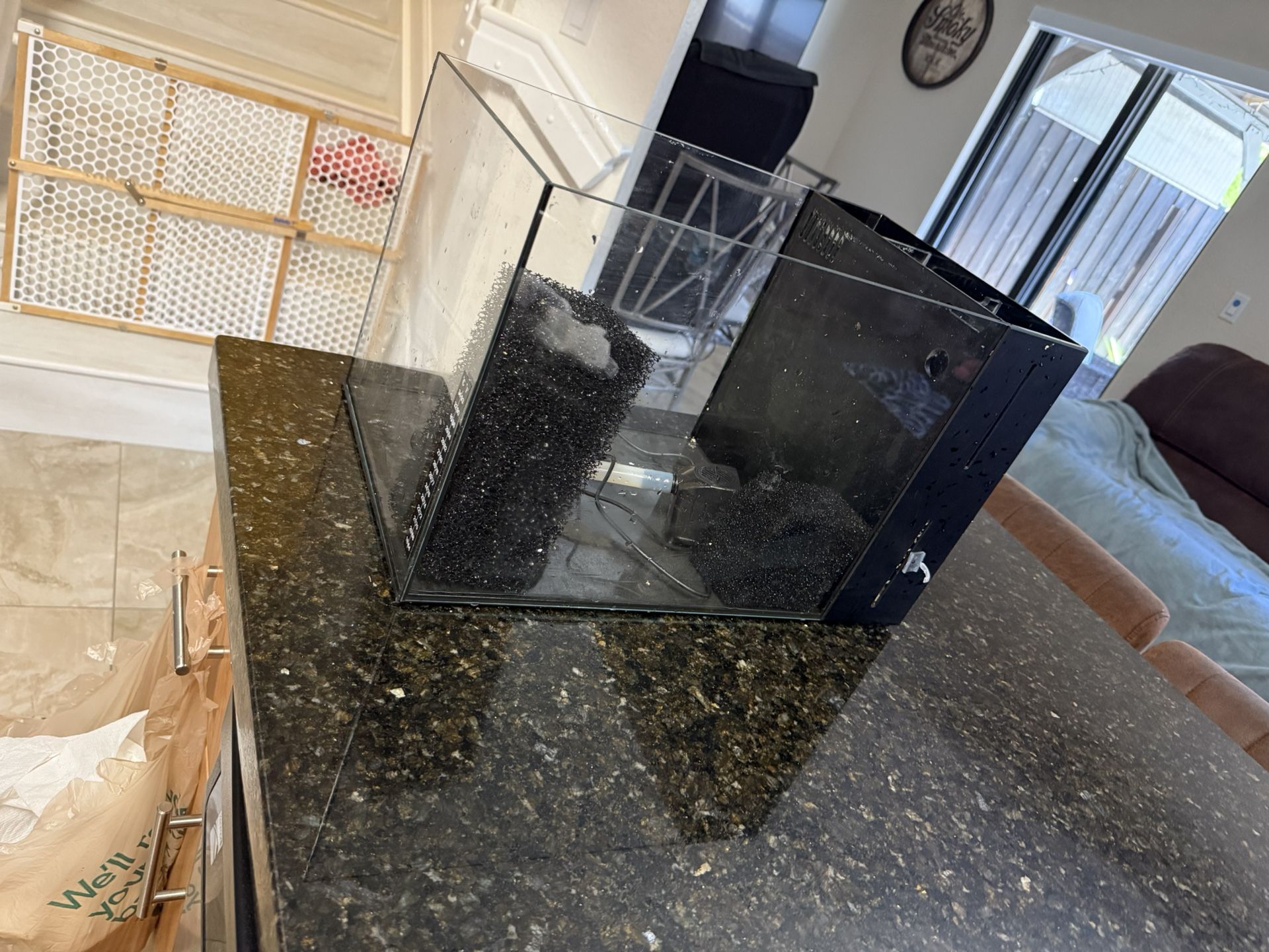 UNS Ultra Clear Tanks 45 A