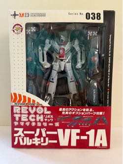 Macross VF-1A Hikaru by / Revoltech Yamaguchi No. 038