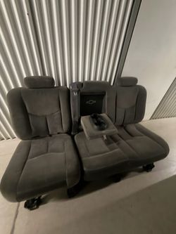 Chevy Silverado Gmt 800 Bench rear seat