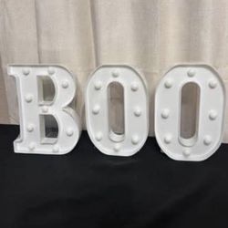 Halloween 8” table top decor BOO