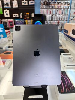 iPad Pro 12.9/ 3-cameras/ 128GB/ Excellent condition