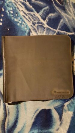 DVD/cd case, holds 208 discs