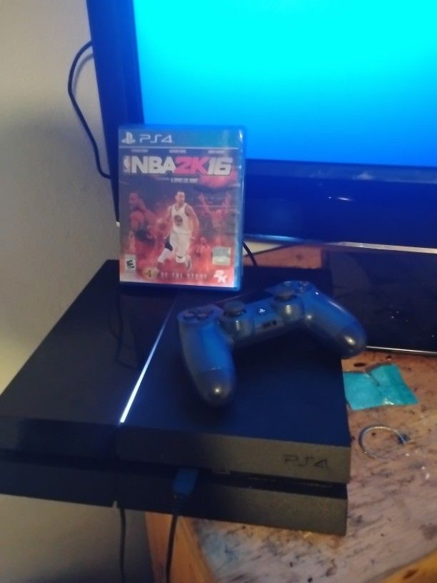PS4 , Controller, CABLES, 37in HD TV, 3 Games !!! * CHEAP PACKAGE *