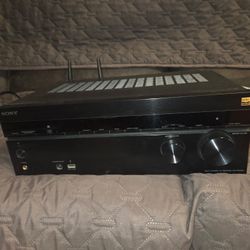 Sony STR DN1080 