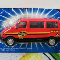 1999 Road Champs VMax Pink Van 1/43 “O” Scale $5- New in Package - Package has wear
