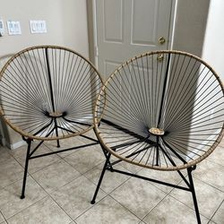 Set Of 2 Indoor/Outdoor Chairs 