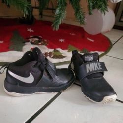 Nike Kids Shoes 11c