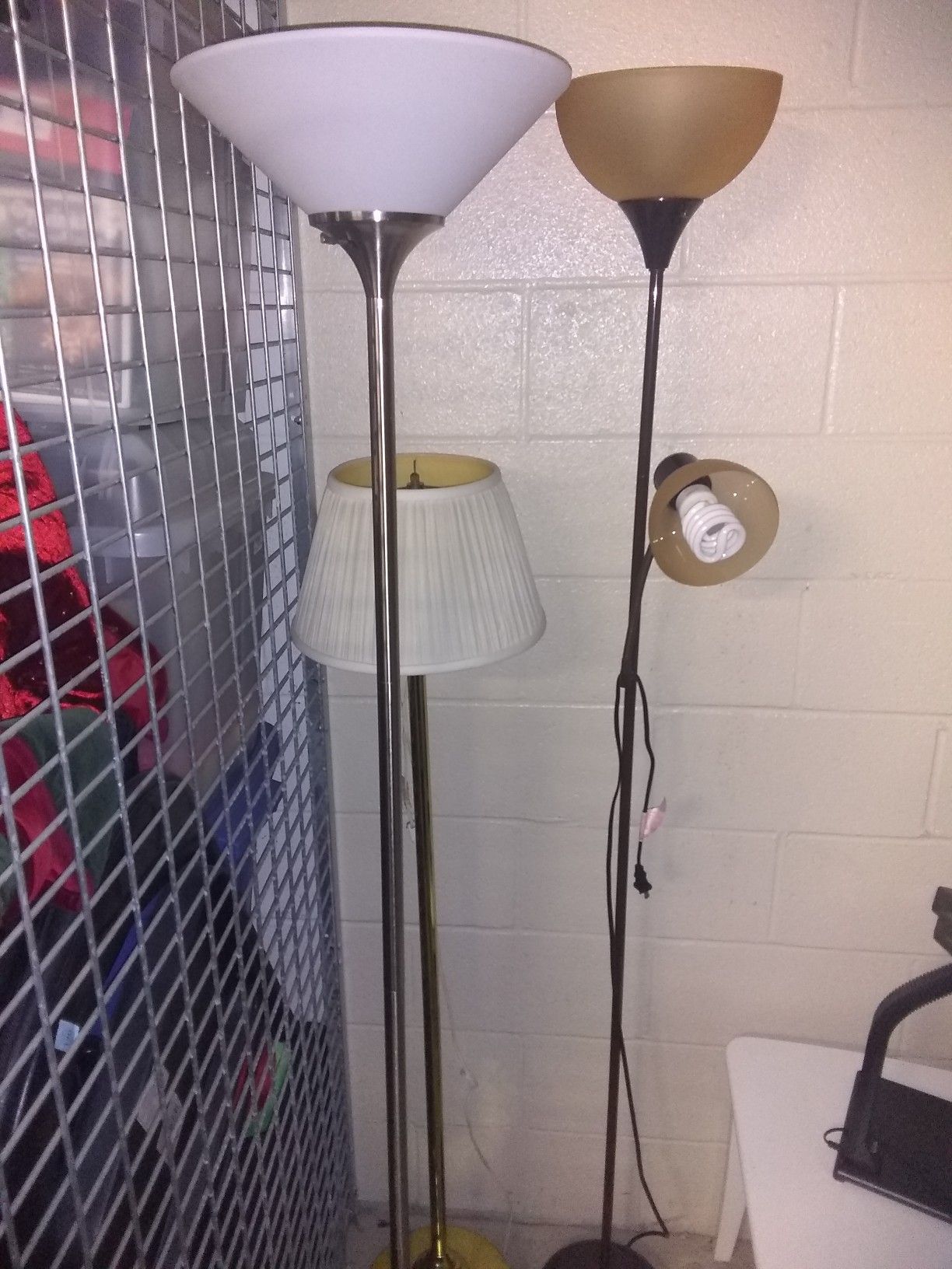 3 floor lamps very good condition