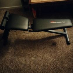 Weight Bench 