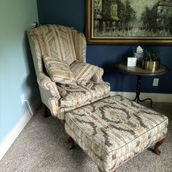 Wingback Arm Chair With Ottoman