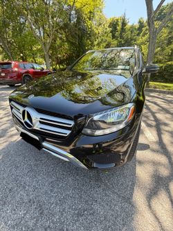 2018 Mercedes-Benz GLC 300