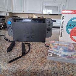 Nintendo Switch 