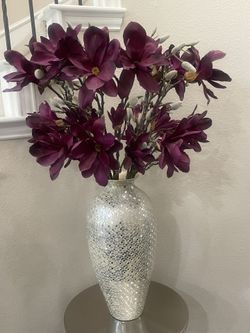 Glam Pier1 Vase And Floral Set
