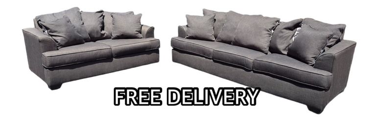 FREE DELIVERY SECTIONAL SOFA COUCH