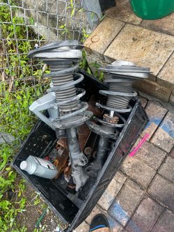 2014 e350 mercedez OEM  front struts