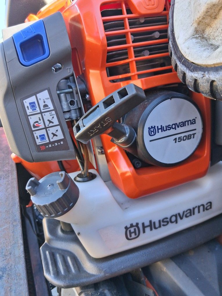 Husquvarna Back Blower 