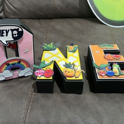 Dancing fruit, hair, bear sensory party decoration