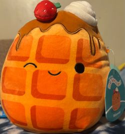 Squishmallows Weaver the Waffle plush