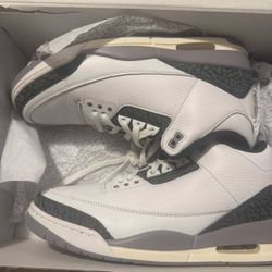 Jordan 3s