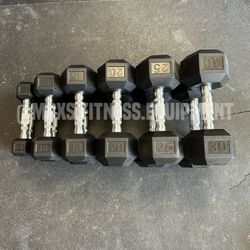 NEW IN BOX DUMBBELLS SET 5-30 PAIRS 