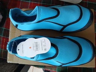 Blue Water Shoes Size 6