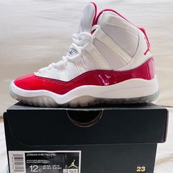 🔥 Nike Air Jordan 11 Retro (PS) Cherry Red White Kids Size 12C – Clean & Stylish! 🔥