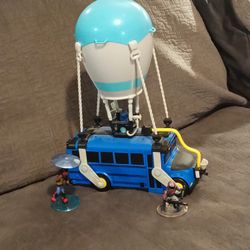Fortnite bus