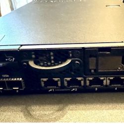 Lenovo ThinkSystem SE350 Xeon D-2143IT 2.20GHz 128GB RAM NVIDIA A2 C