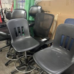 Office Chairs 