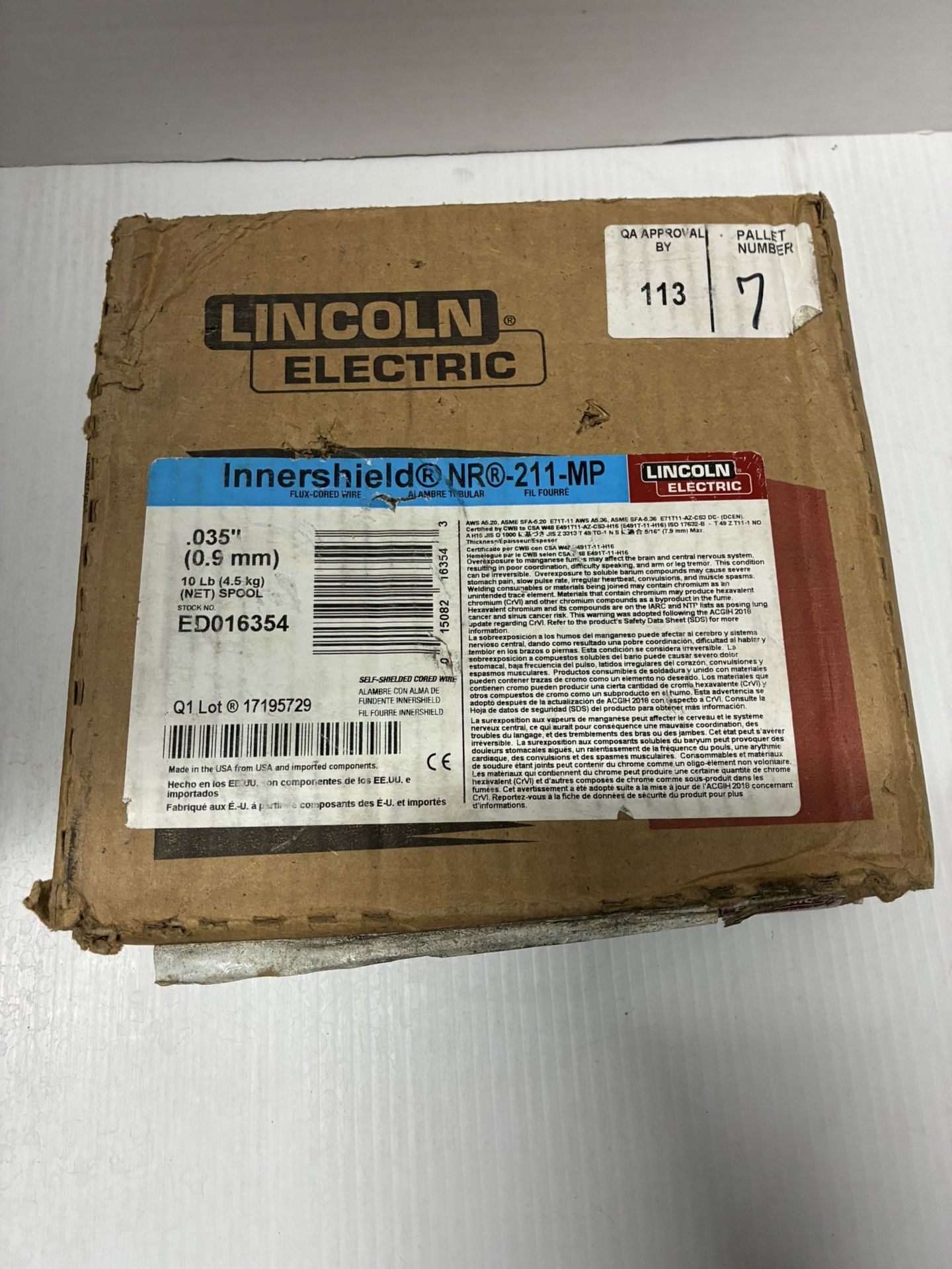 LINCOLN ELECTRIC .035 in. Innershield NR211-MP Flux-Core Welding Wire