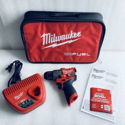 New Other Milwaukee M12 FUEL 1/2" Hammer Drill/Driver W/ Charger & Carrying Bag