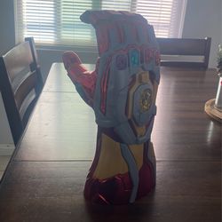 Iron Man Infinity Gauntlet 