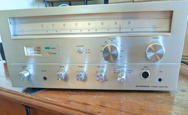 Pioneer Receiver (Japanese Voltage)
