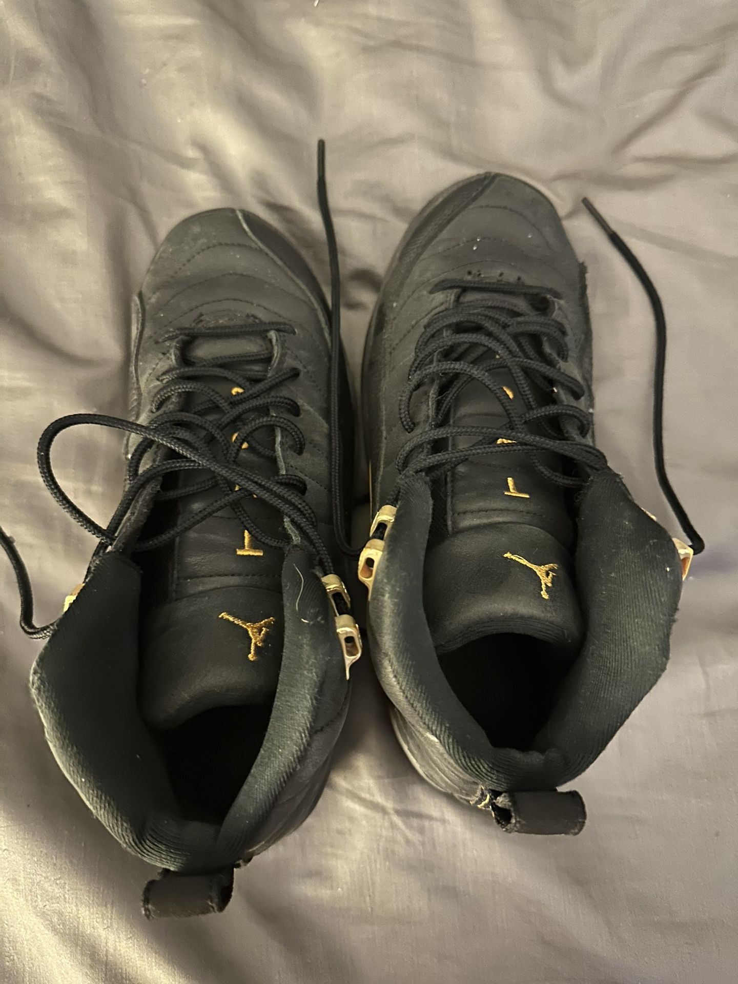 Jordan 12 Retro Black Size 7Y