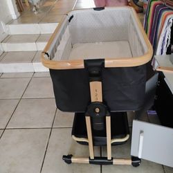 Bassinet -new Used Twice