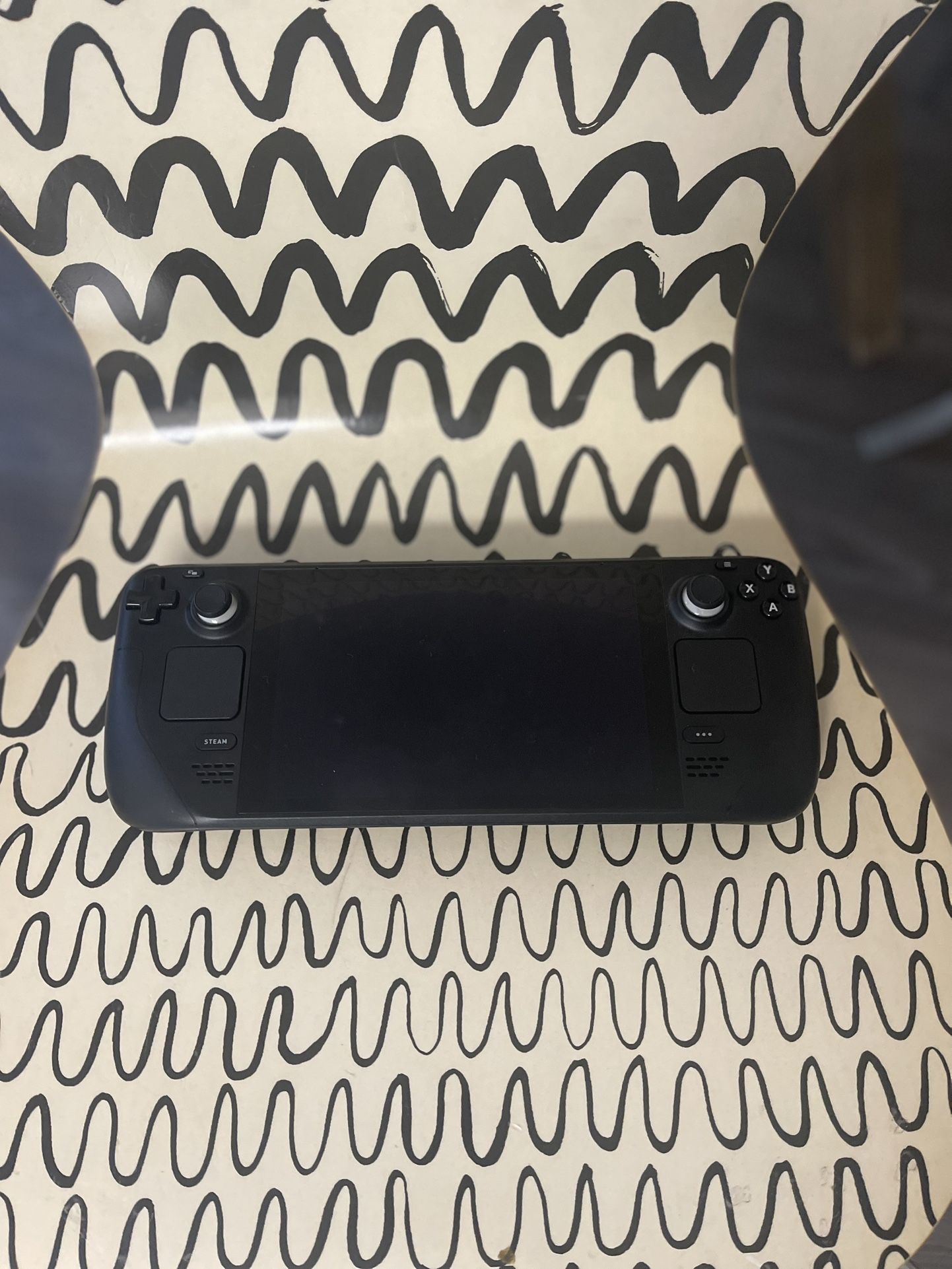 Steam Deck LCD (512 GB) w/ 256 GB Micro SD