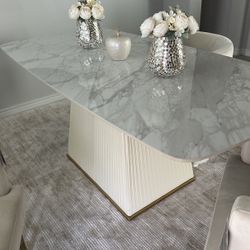 Hermoso Comedor De Marmol 