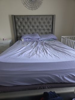 Bed frame and mattress queen