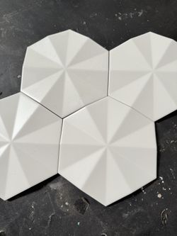 Natucer Define Ogassian 3D Hex White Porcelain Tiles 95 pcs 17 sq ft Made in Spain Bathroom Backsplash Kitchen Shower Hexagon Tile DIY