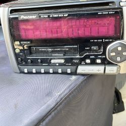 Pioneer Cd Player W Tape Deck And 40w X4 Amp All In One